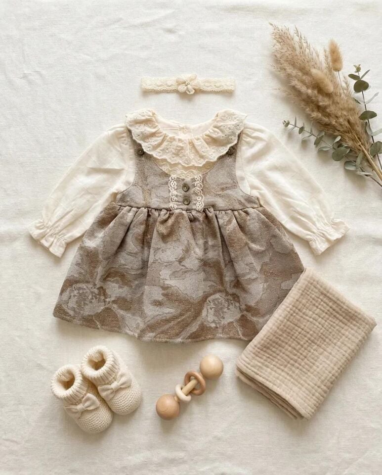 Kız Çocuk Bebek Özel Gün ve Günlük Elbise Astarlı Gömlekli ve Parlak Kumaşlı - Kahverengi - 6-24 Ay