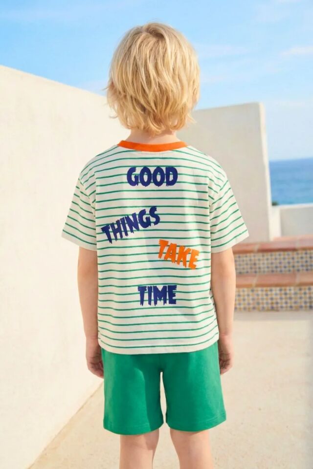 Erkek Çocuk Çizgili T-shirt ve Şort Takım - Yeşil